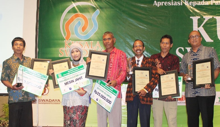 Para Penggiat Kewirausahaan Sosial Pemenang Trubus Kusala Swadaya 2013